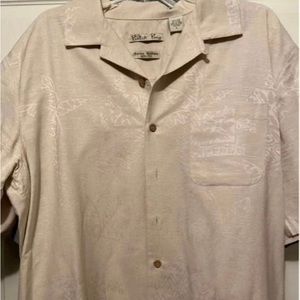Mens short sleeve shirt